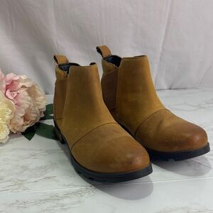 Sorel Womens Emelie Chelsea Tan Leather Ankle Boots Size 7